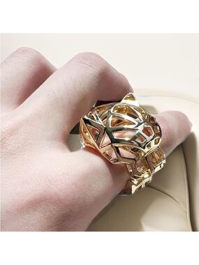 NEW Leopard Head 3D Grid Gold Cutout Statement Ring